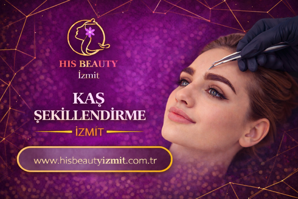 İzmit’te profesyonel kaş şekillendirme hizmeti uygulaması yapılan kadın danışan